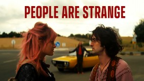 Voir People are strange en streaming et VOD