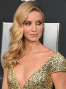 Annabelle Wallis