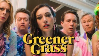 Voir Greener Grass en streaming et VOD