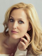 Gillian Anderson