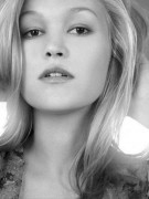 Julia Stiles